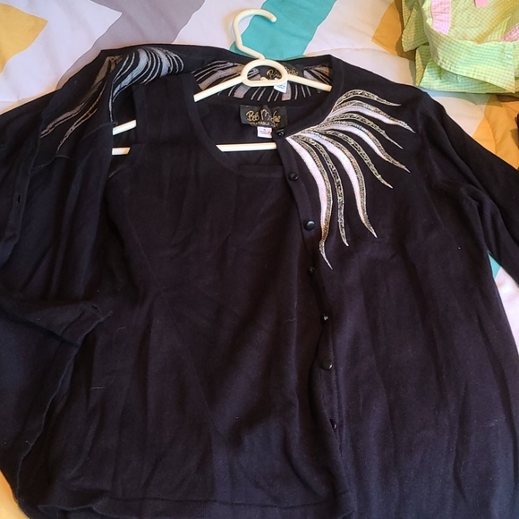 Bob Mackie Two Pcs Sweatet Set Size Small - Picture 5 of 9
